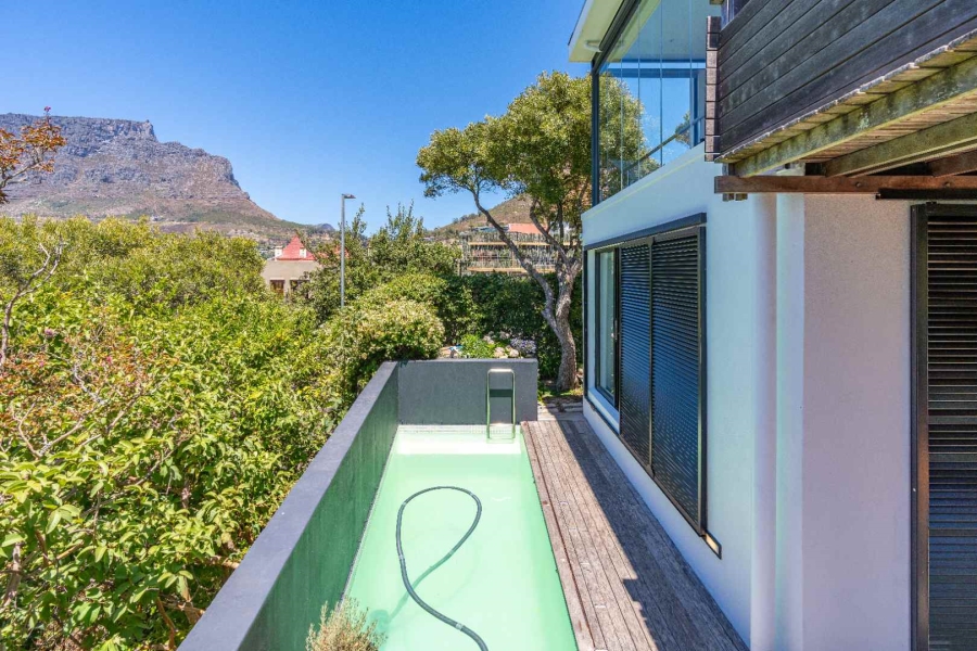 To Let 3 Bedroom Property for Rent in Tamboerskloof Western Cape